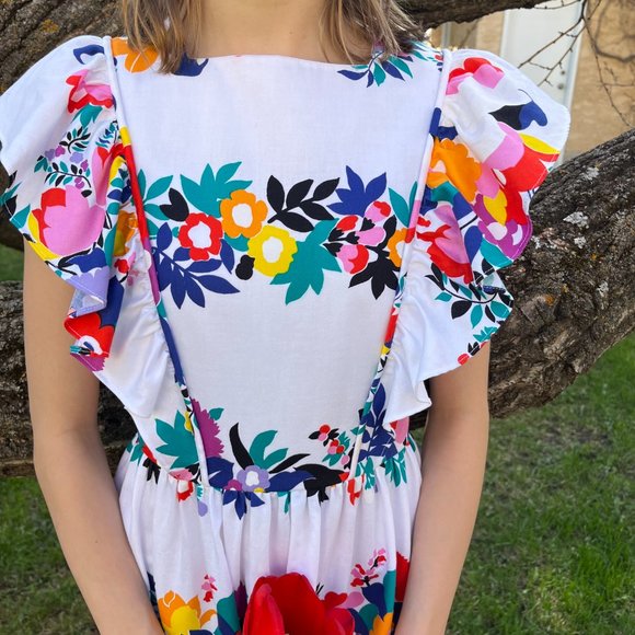 1980s Vintage girl’s dress by Canadian designer Elen Henderson. Girls size 14. - Picture 3 of 11